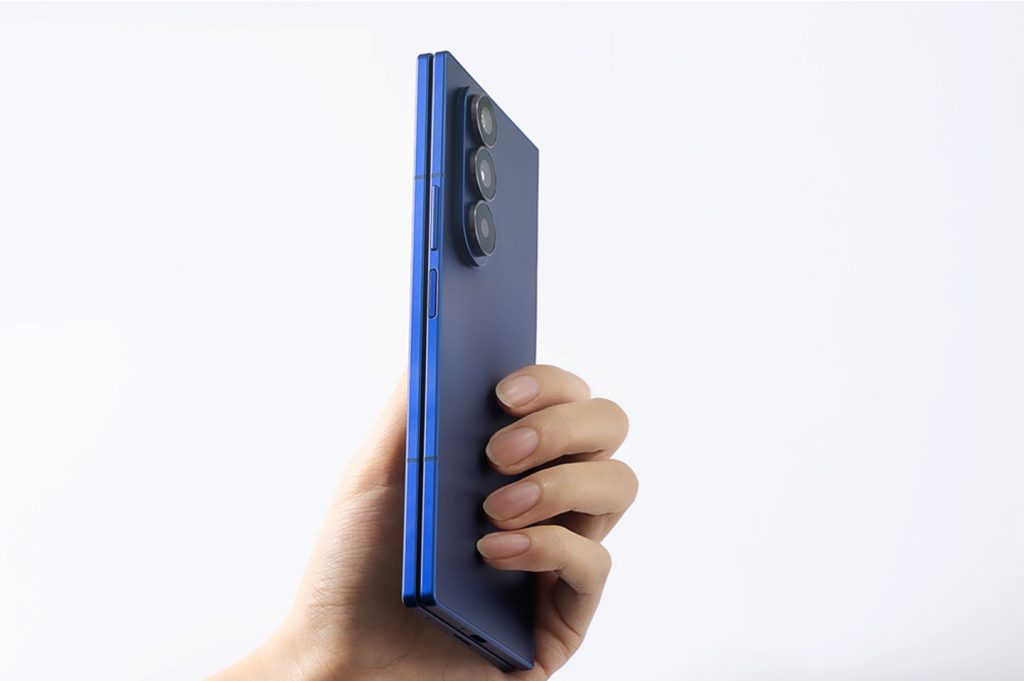Galaxy Z Fold 2025