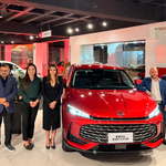 MG HS Hybrid+ showroom_2